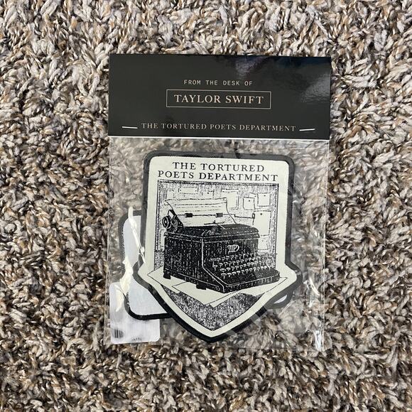 Taylor Swift Tortured Poets Department Black Jacket Patch Set Plus Size 2X TTPD - Picture 2 of 10